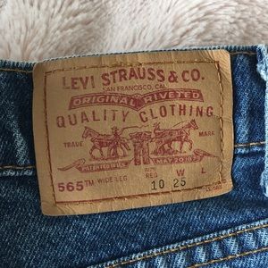 VINTAGE LEVI 565 Wide Leg High Waist Shorts